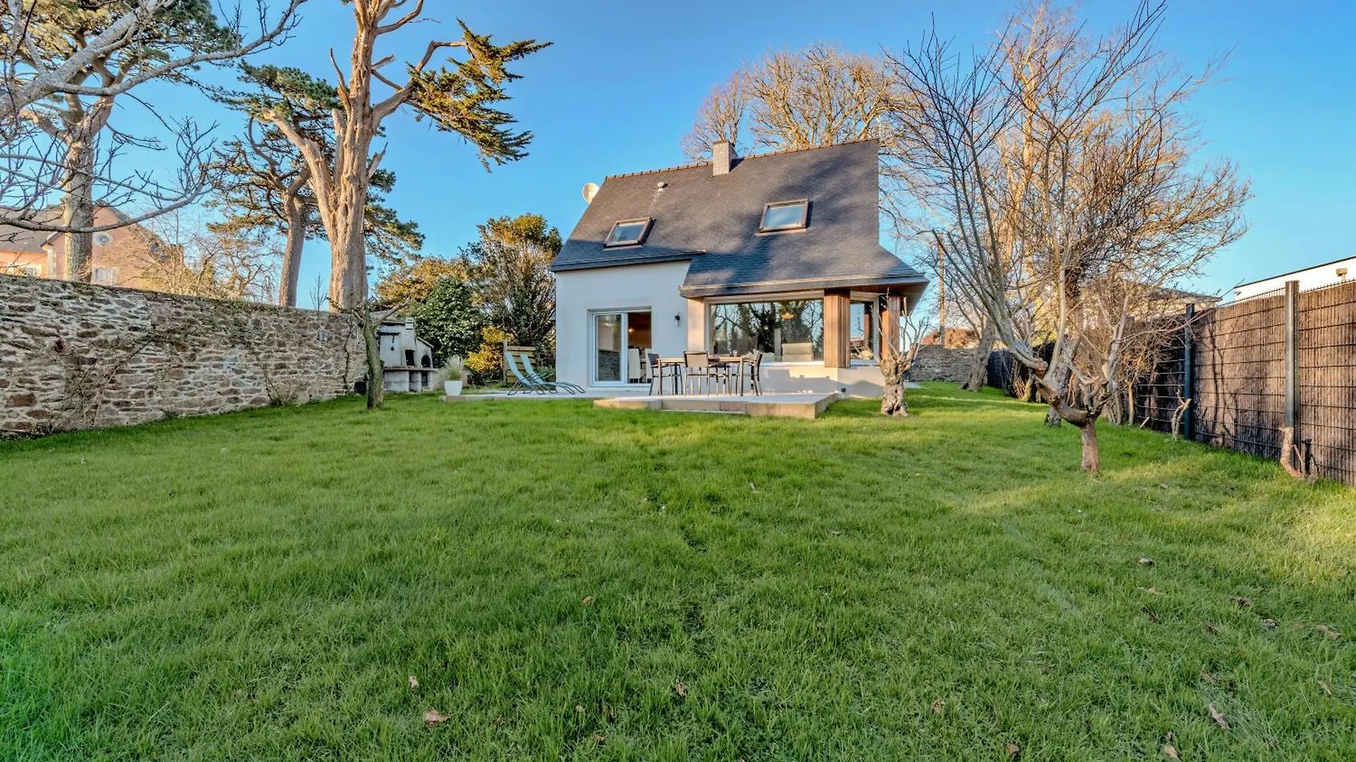 Holiday home Belle Maison A 800M Plage Brest